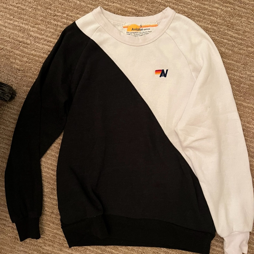 Aviator Nation Black and White Sweatshirt Dynamic Design